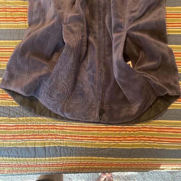 Women’s reversible vest - Picture 4 of 9